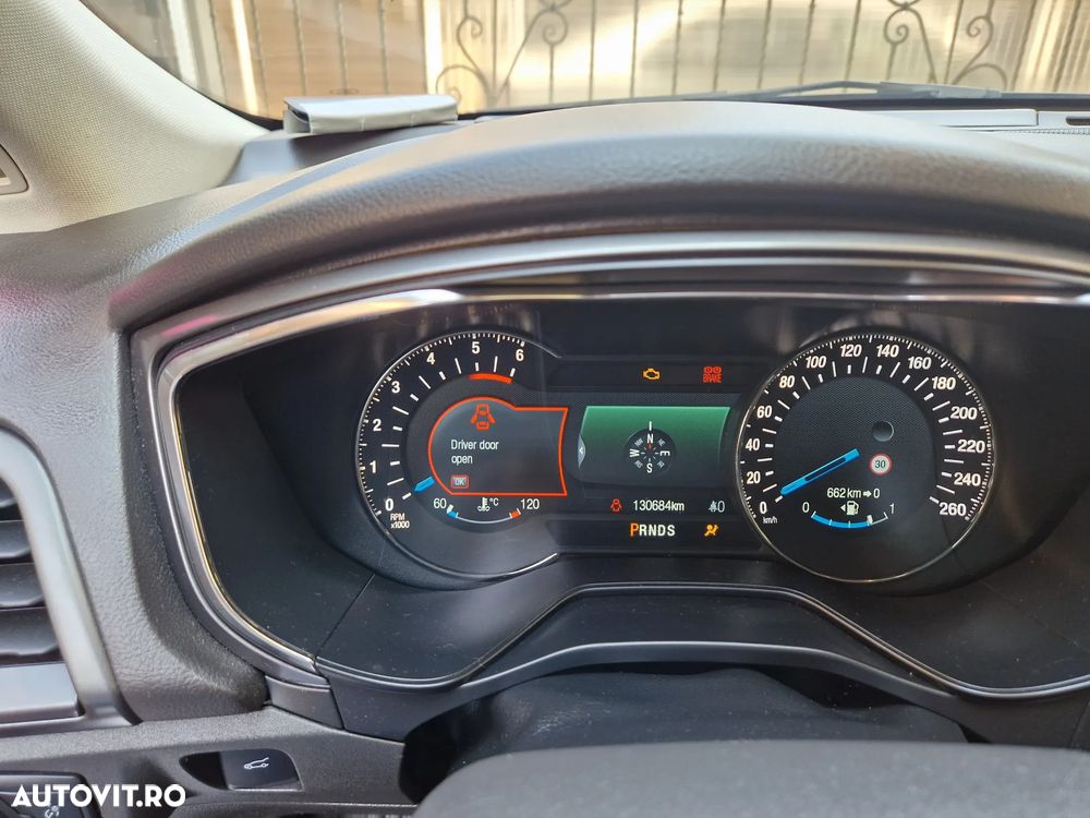Ford Mondeo 2.0 TDCi Powershift - 19