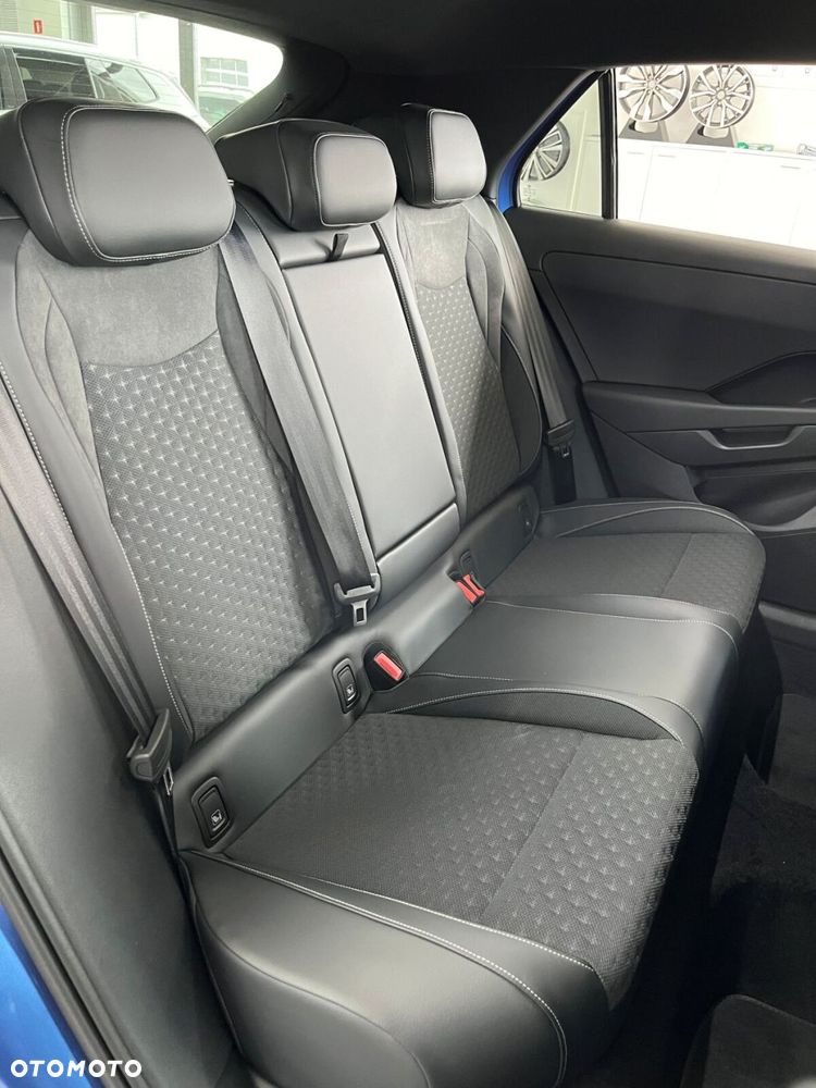 Volkswagen T-Roc 1.5 eTSI R-Line DSG - 10