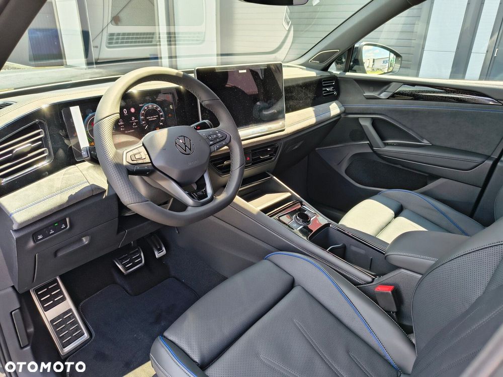 Volkswagen Tiguan - 18