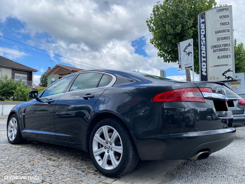 Jaguar XF 3.0 D V6 Premium Luxury - 7