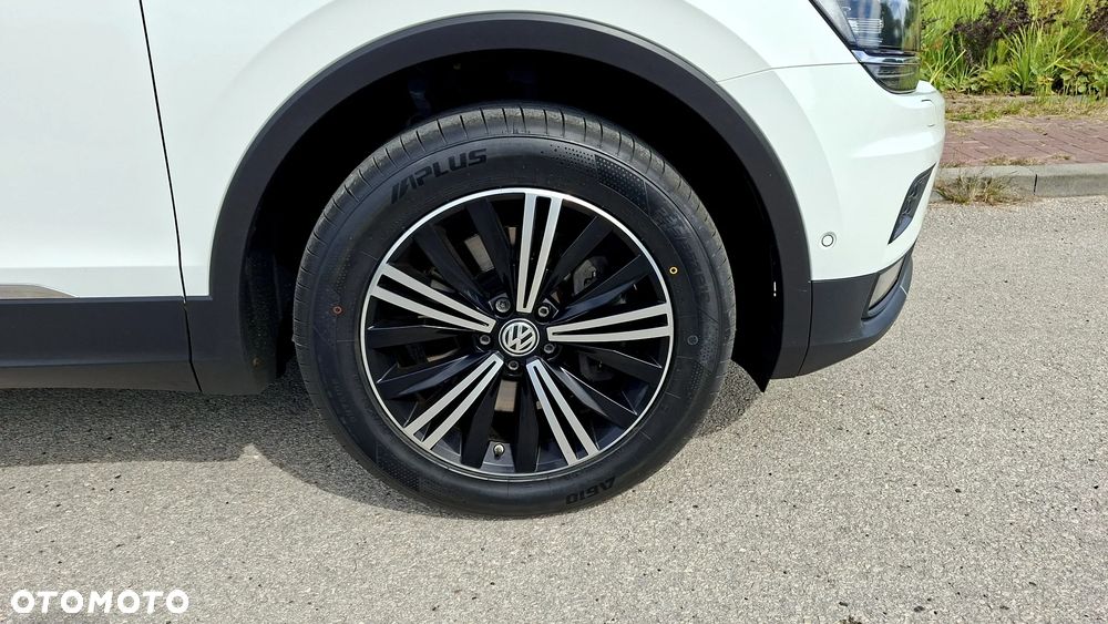 Volkswagen Tiguan 2.0 TDI SCR 4MOTION DSG Highline - 22