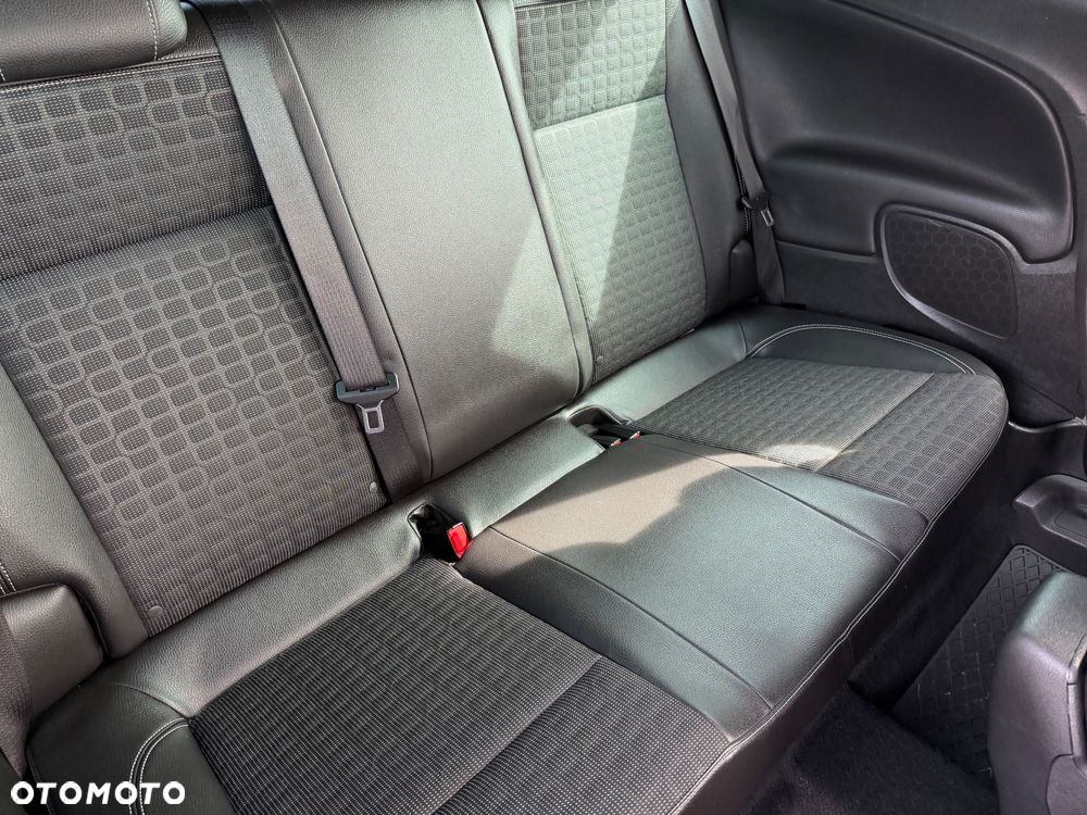 Opel Astra 1.4 Turbo Edition - 18