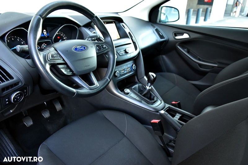 Ford Focus 1.0 EcoBoost Start Stop Trend - 12