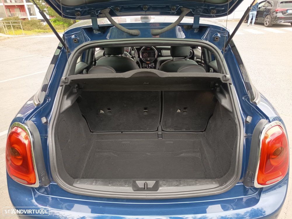 MINI 5 Portas Cooper D - 10