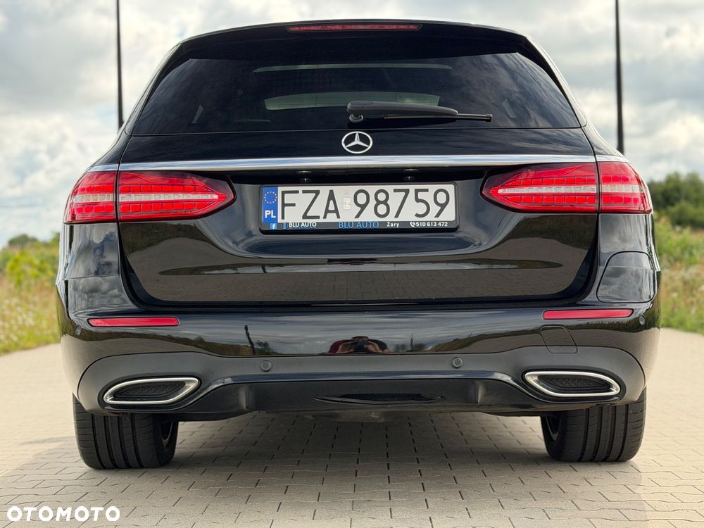 Mercedes-Benz Klasa E 300 de 4Matic 9G-TRONIC AMG Line - 27