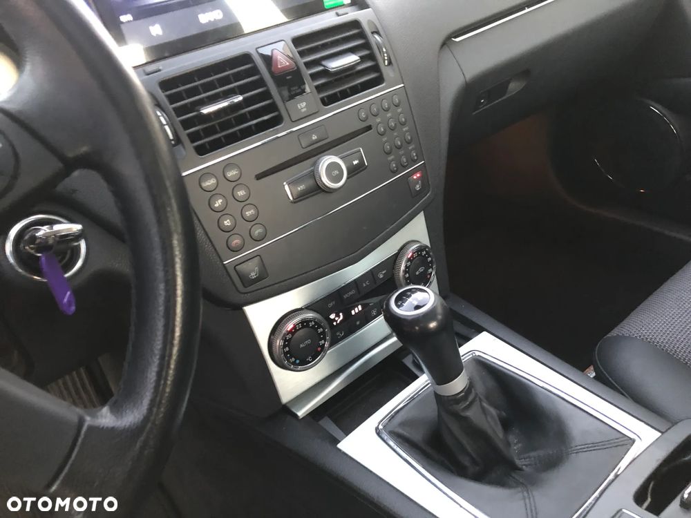 Mercedes-Benz Klasa C 200 Kompressor Avantgarde - 11