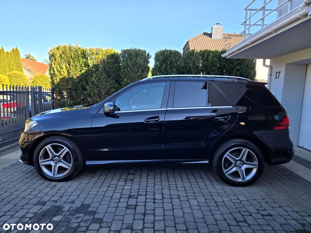 Mercedes-Benz GLE 250 d 4-Matic - 3