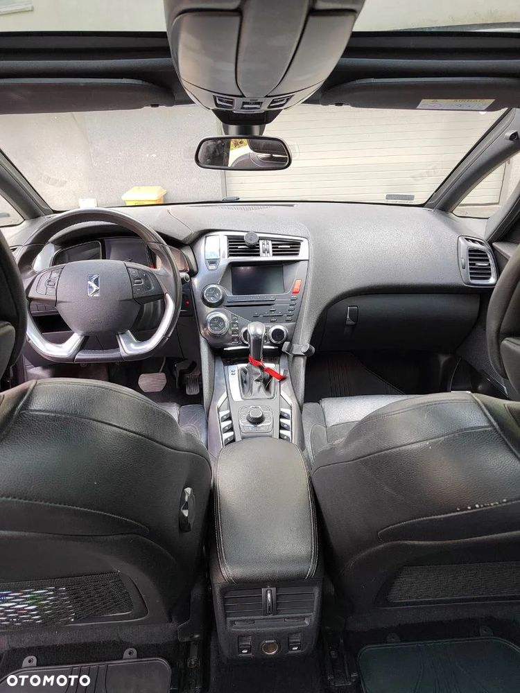 Citroën DS5 2.0 HDi SoChic - 4