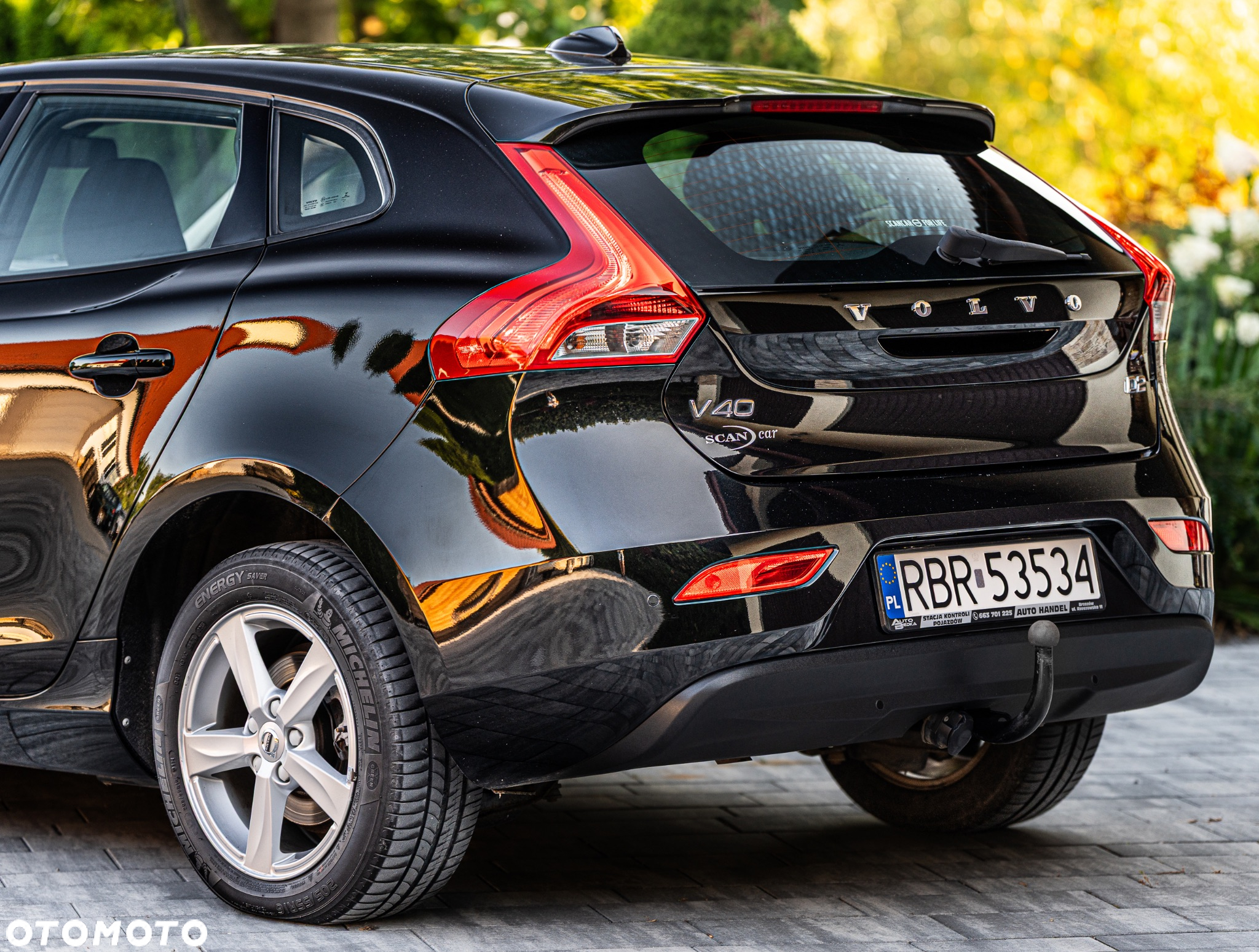 Volvo V40 D2 Drive-E Momentum - 17