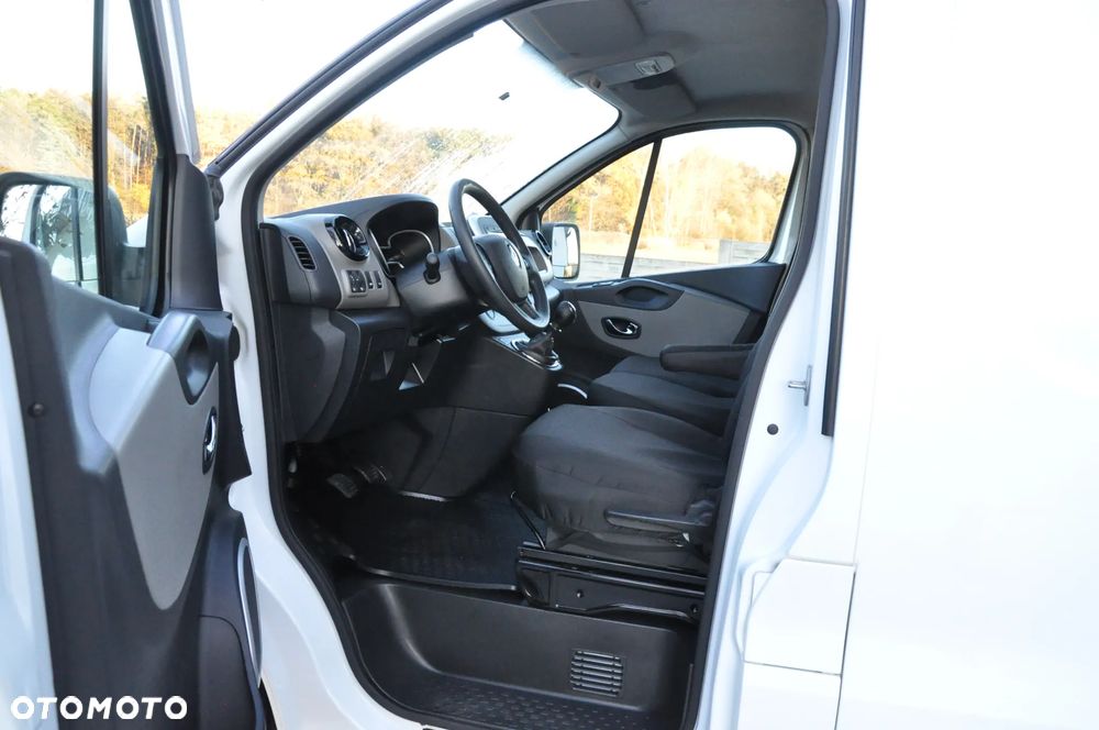 Renault TRAFFIC - 13