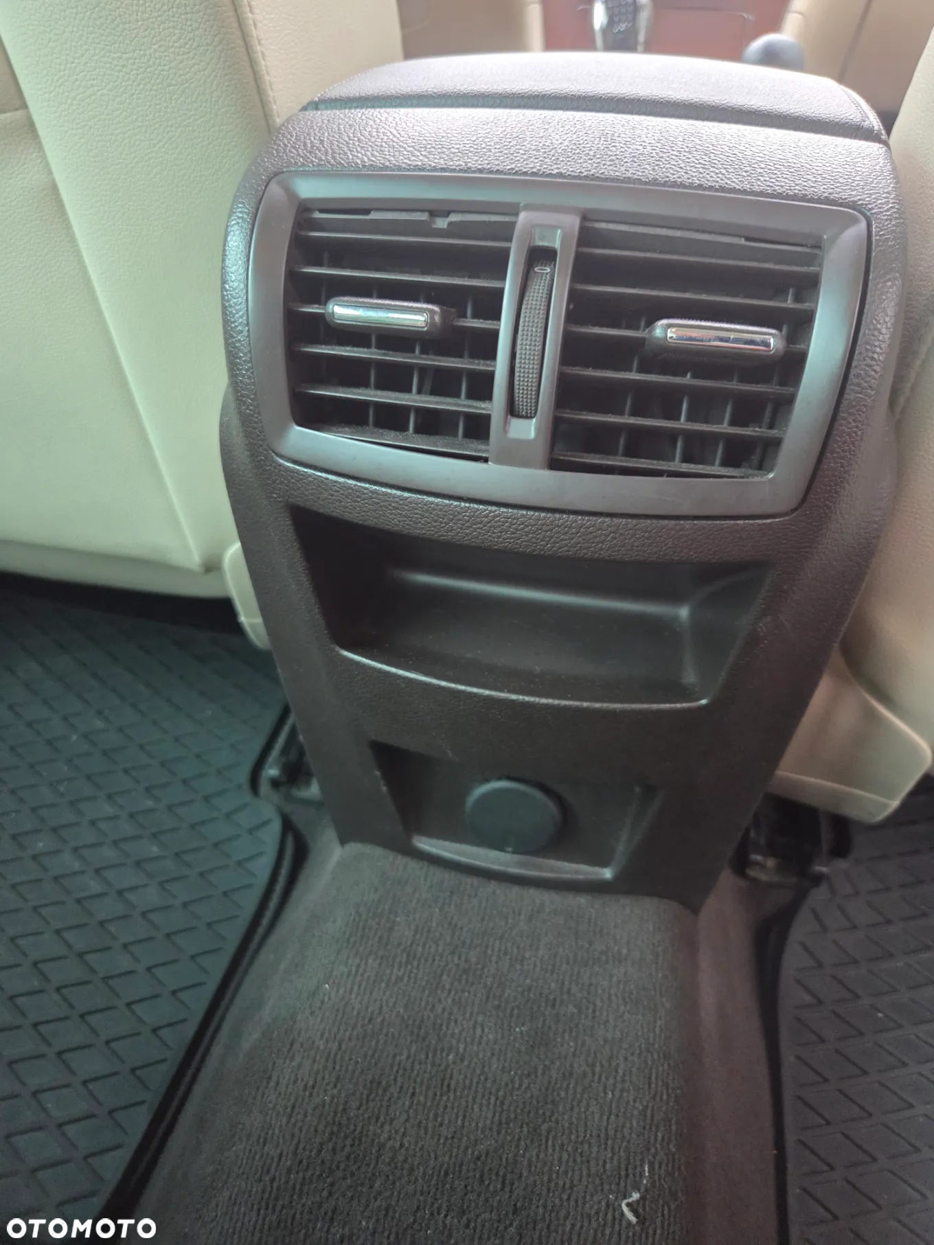 Opel Insignia 1.4 T Cosmo S&S - 10