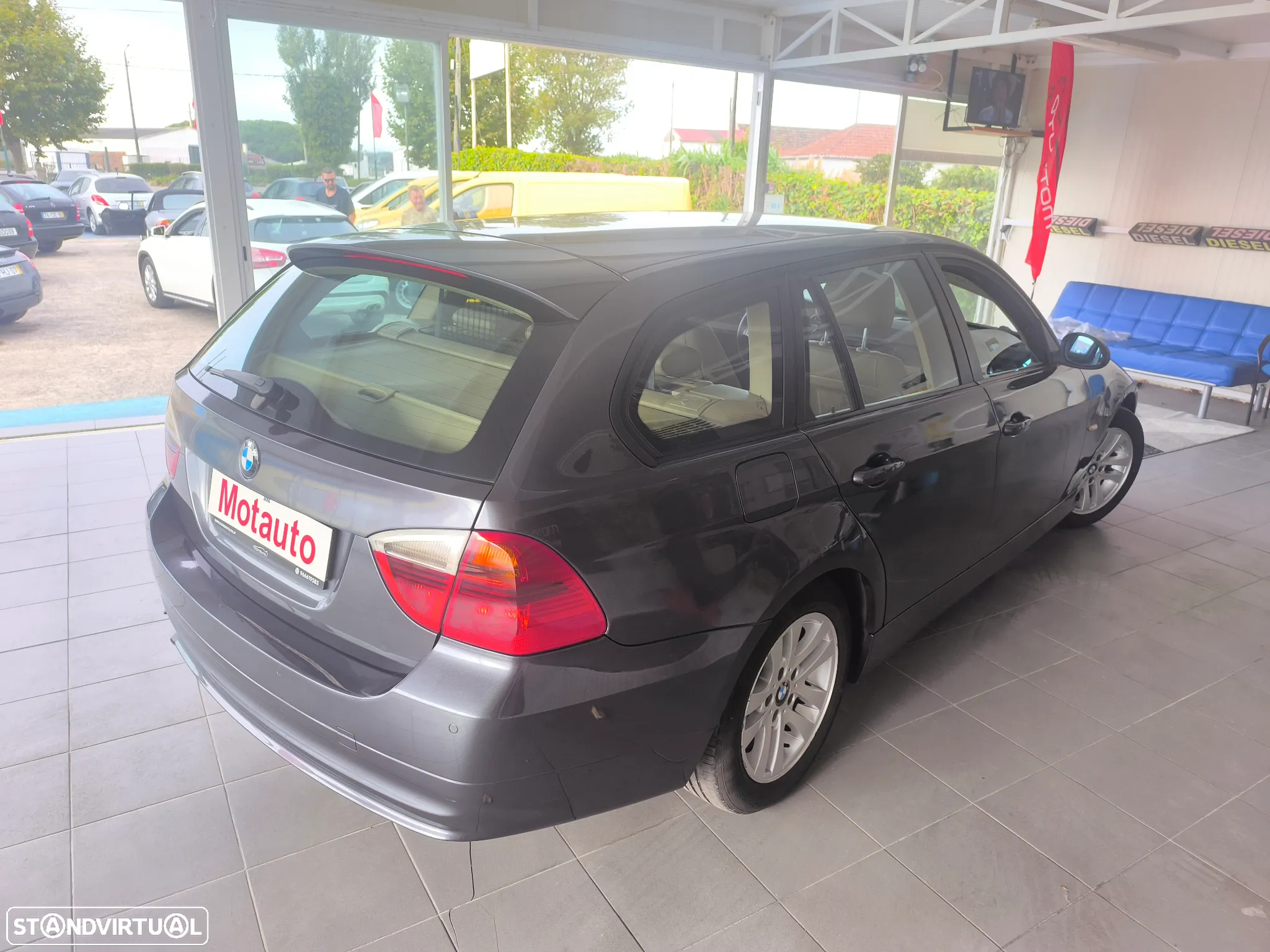 BMW 320 d Touring - 6