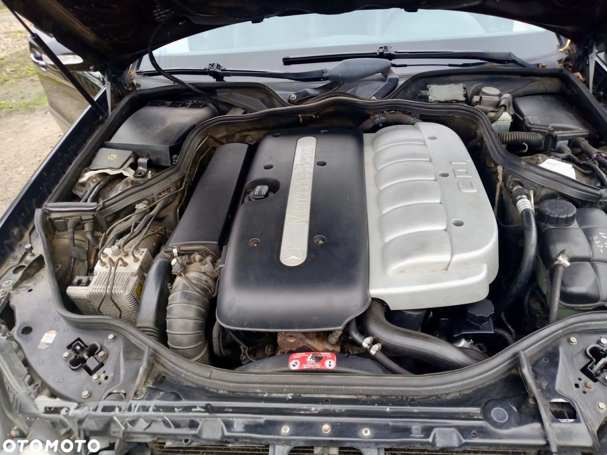 Mercedes-Benz Klasa E 320 CDI T Avantgarde - 11