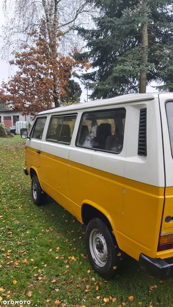 Volkswagen Transporter - 9