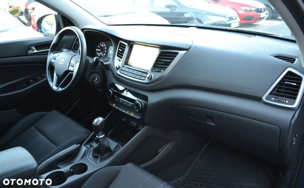 Hyundai Tucson blue 1.6 GDi 2WD Navi - 37