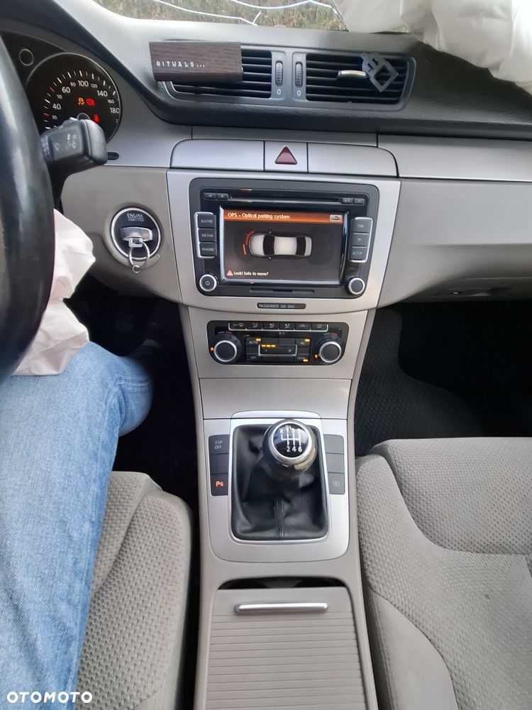 Volkswagen Passat 1.4 TSI Comfortline - 9