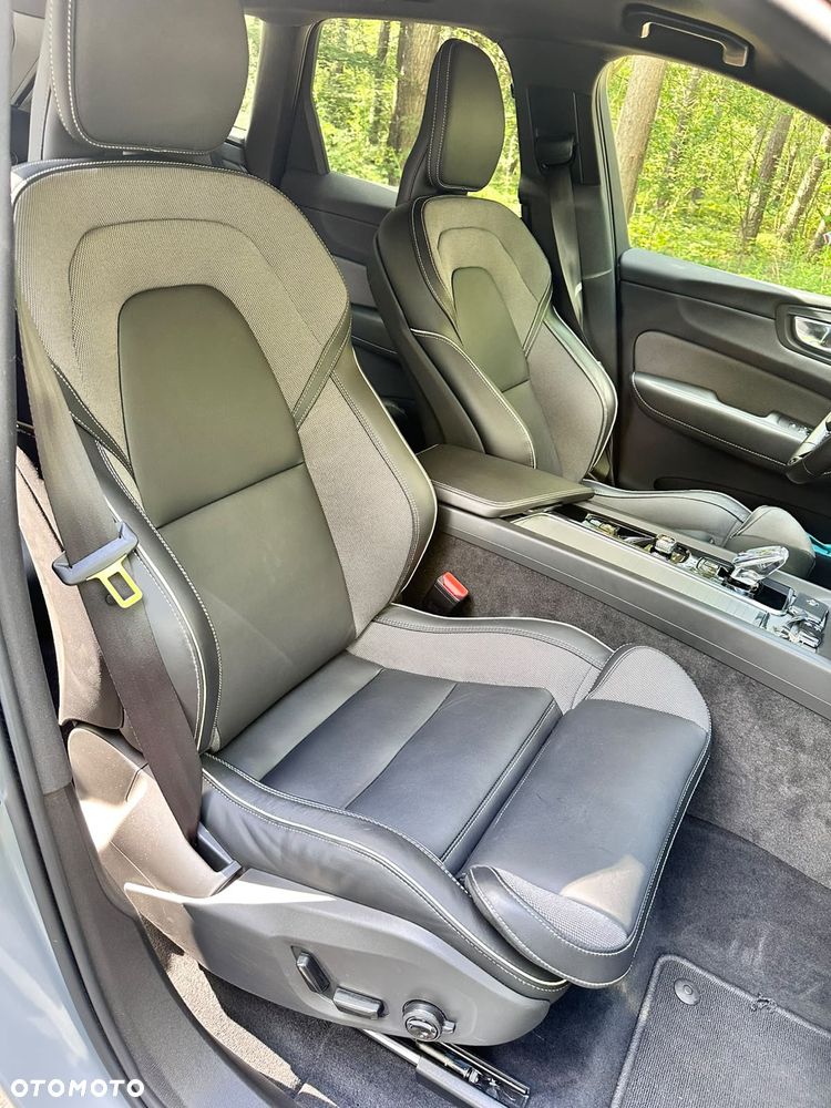 Volvo XC 60 - 6