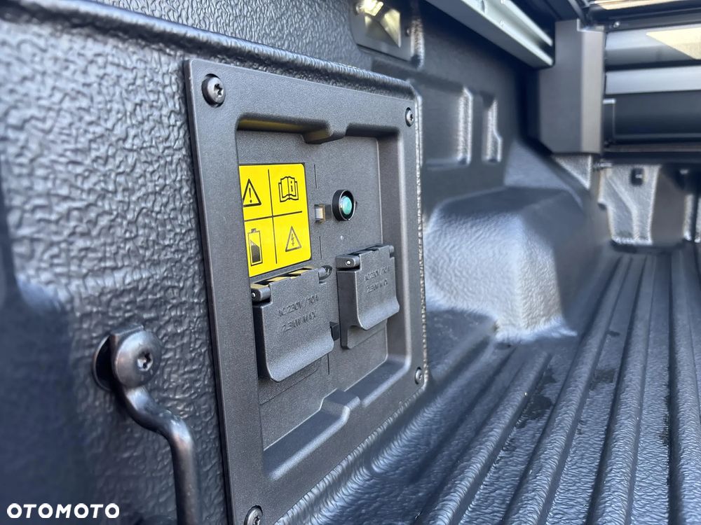 Ford Ranger 2.3 EcoBoost PHEV e-4WD DC Stormtrak - 17