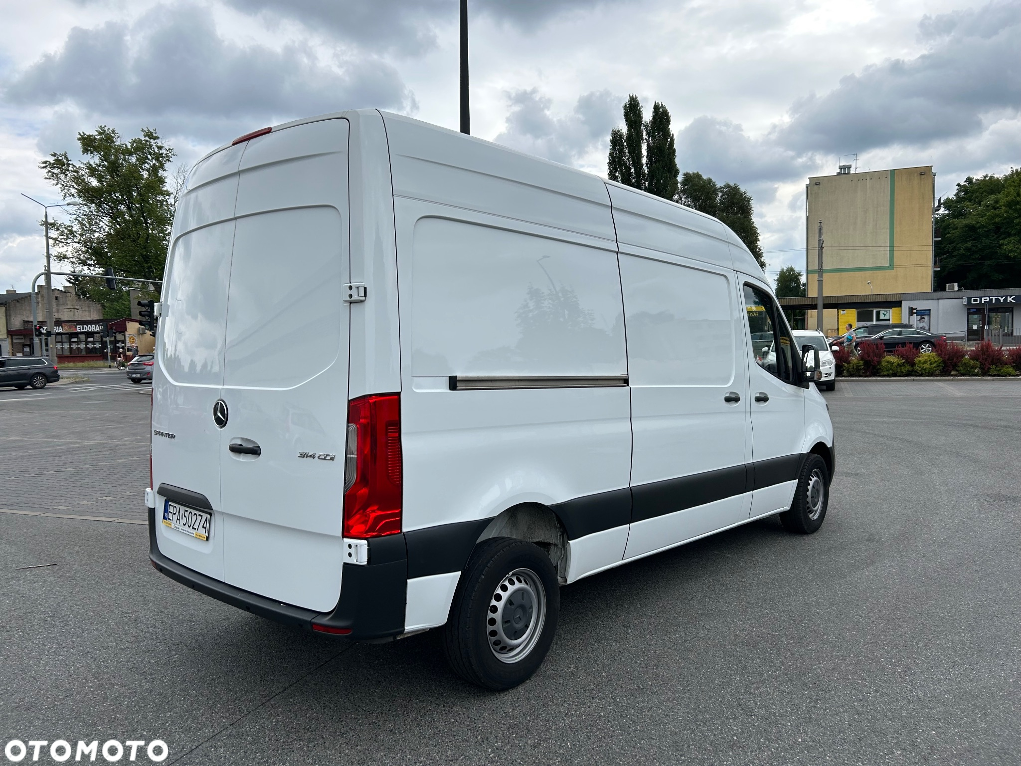 Mercedes-Benz Sprinter - 5