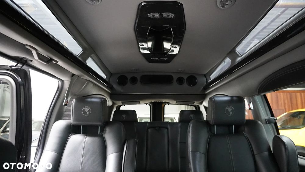 Chevrolet Express - 14