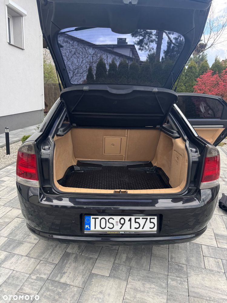 Opel Vectra - 8