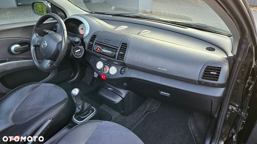 Nissan Micra 1.6 Active Luxury - 15