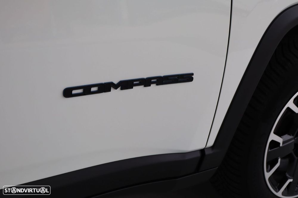 Jeep Compass 1.3 TG Trailhawk - 56