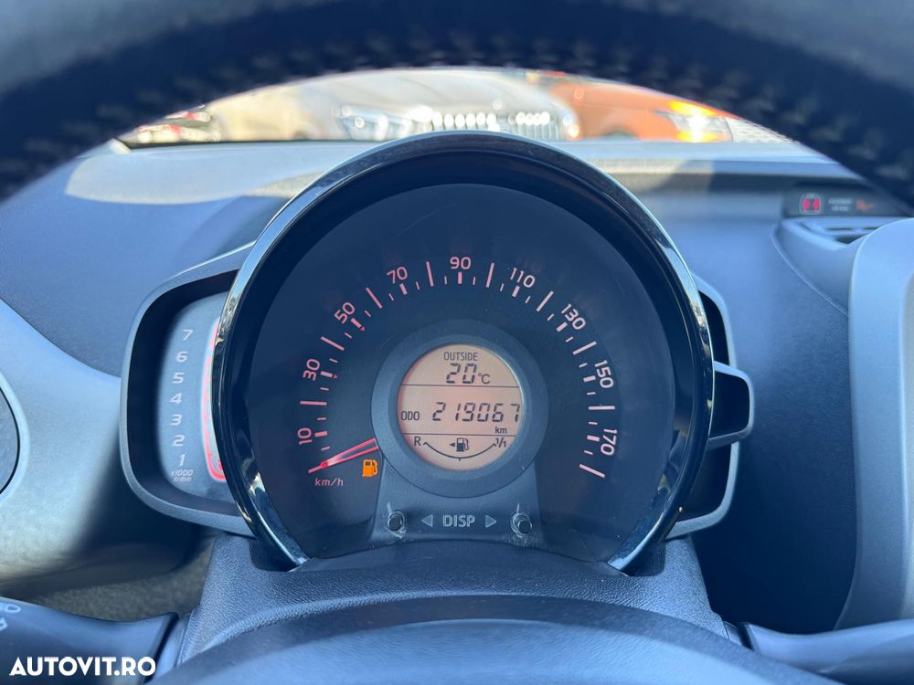 Toyota Aygo - 15