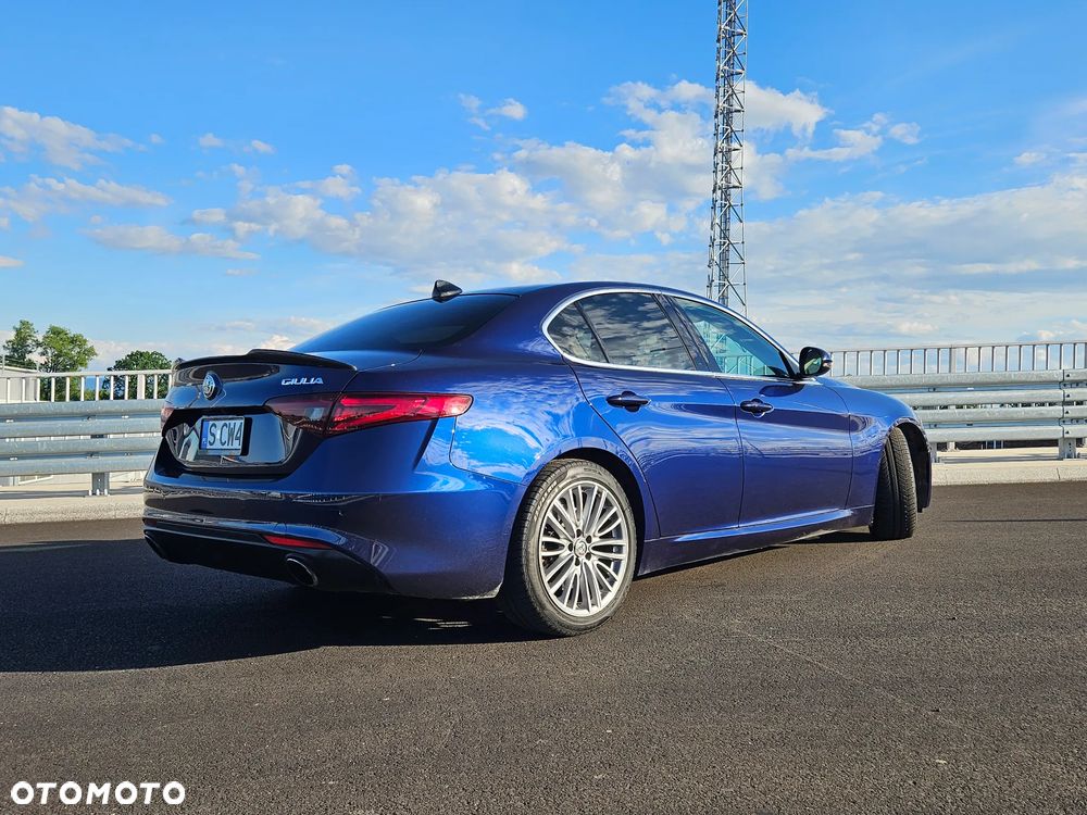 Alfa Romeo Giulia 2.0 Turbo 16V AT8 Veloce Ti - 7