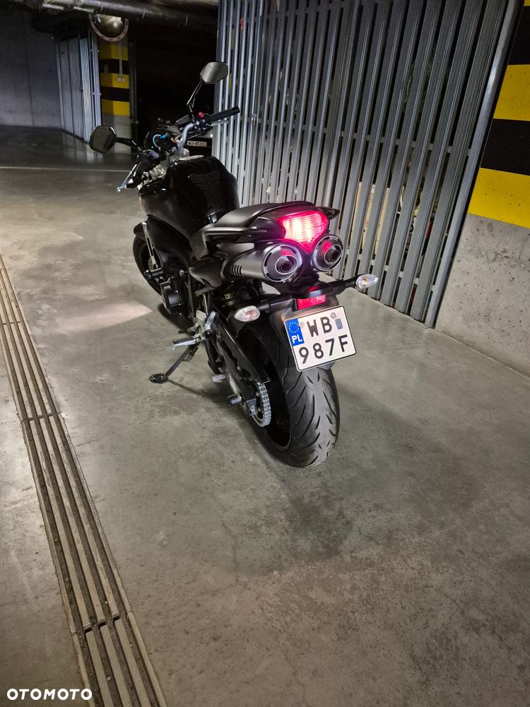 Yamaha FZ6 - 11