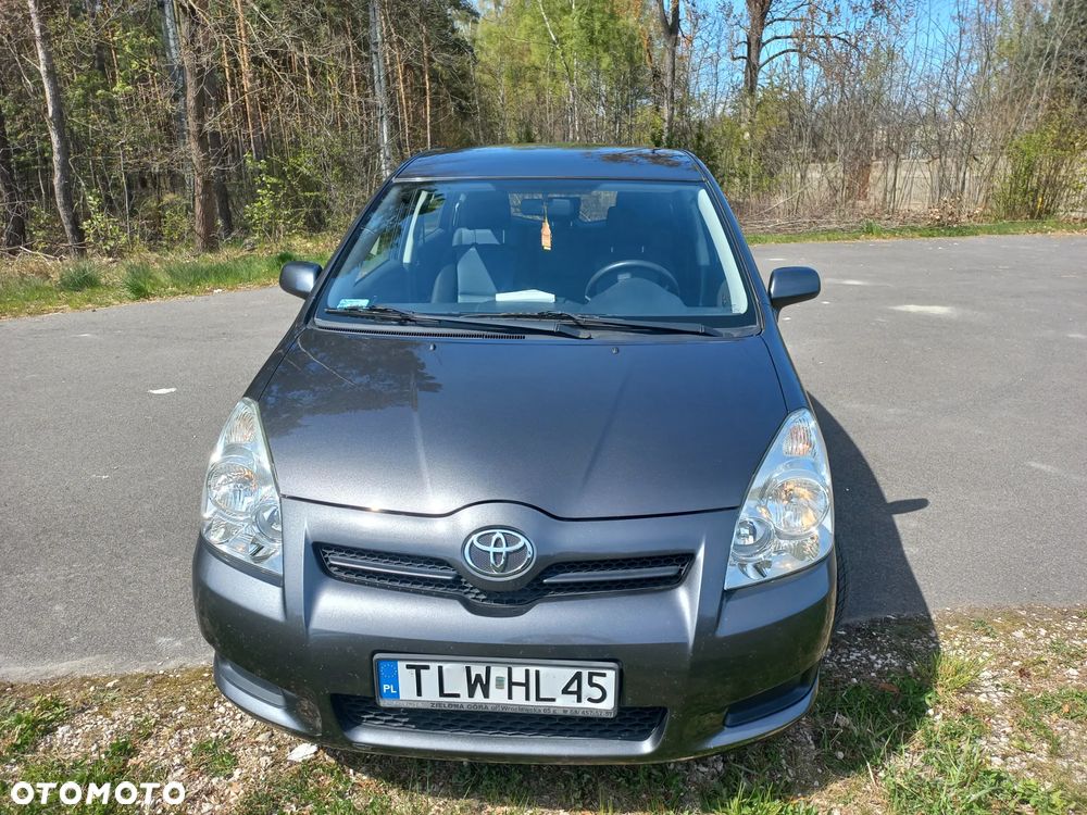 Toyota Corolla Verso 1.6 Gold - 1