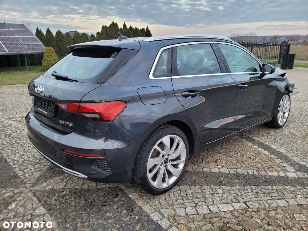 Audi A3 Sportback 1.5 TFSI cylinder on demand design - 23