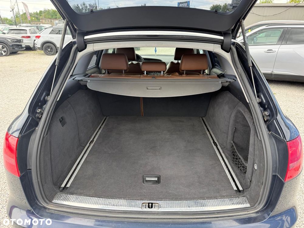 Audi A6 Avant - 27