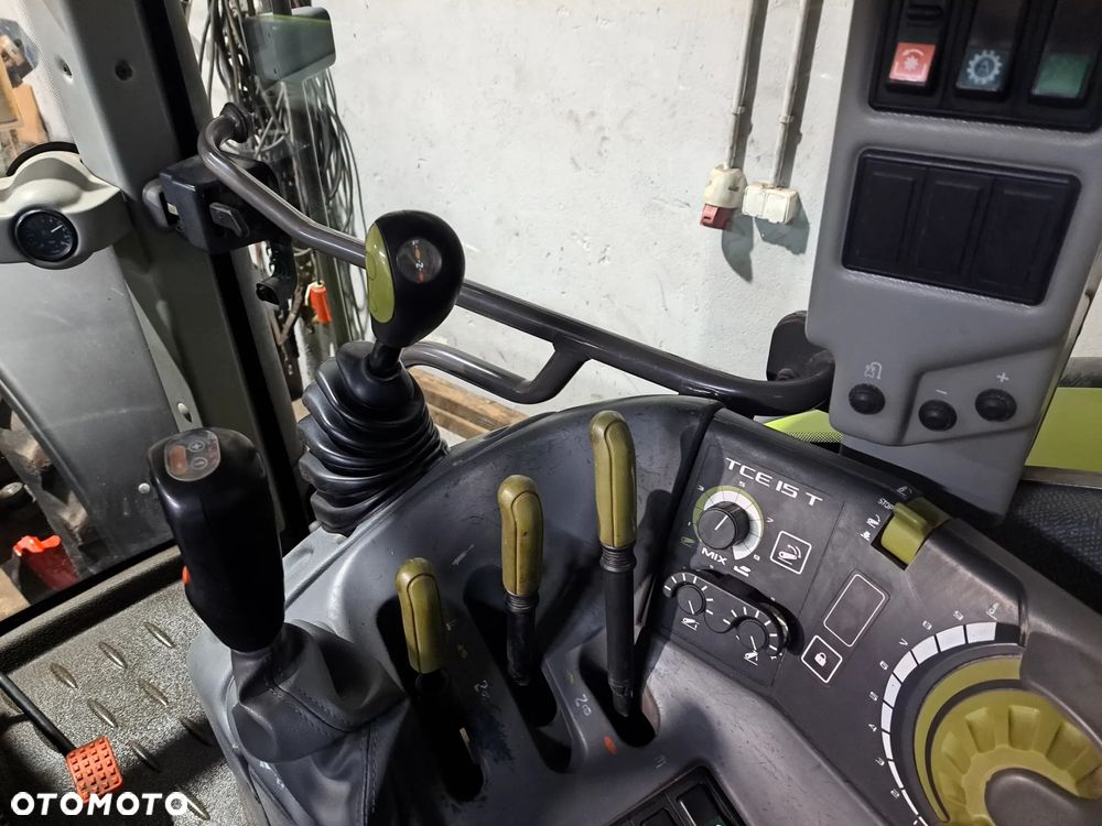 Claas ARES 697 ATZ - 14