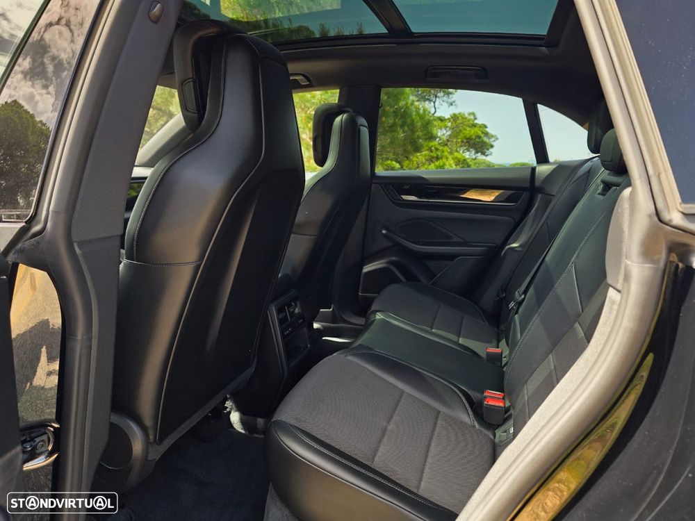 Porsche Macan Standard - 18