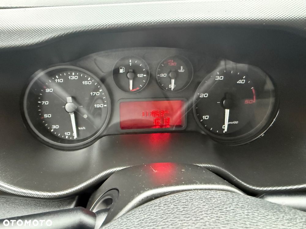 Iveco Daily 70C17 35C15 50C15 - 28