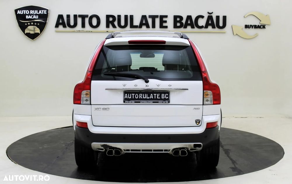 Volvo XC 90 D5 AWD Rdesign - 11