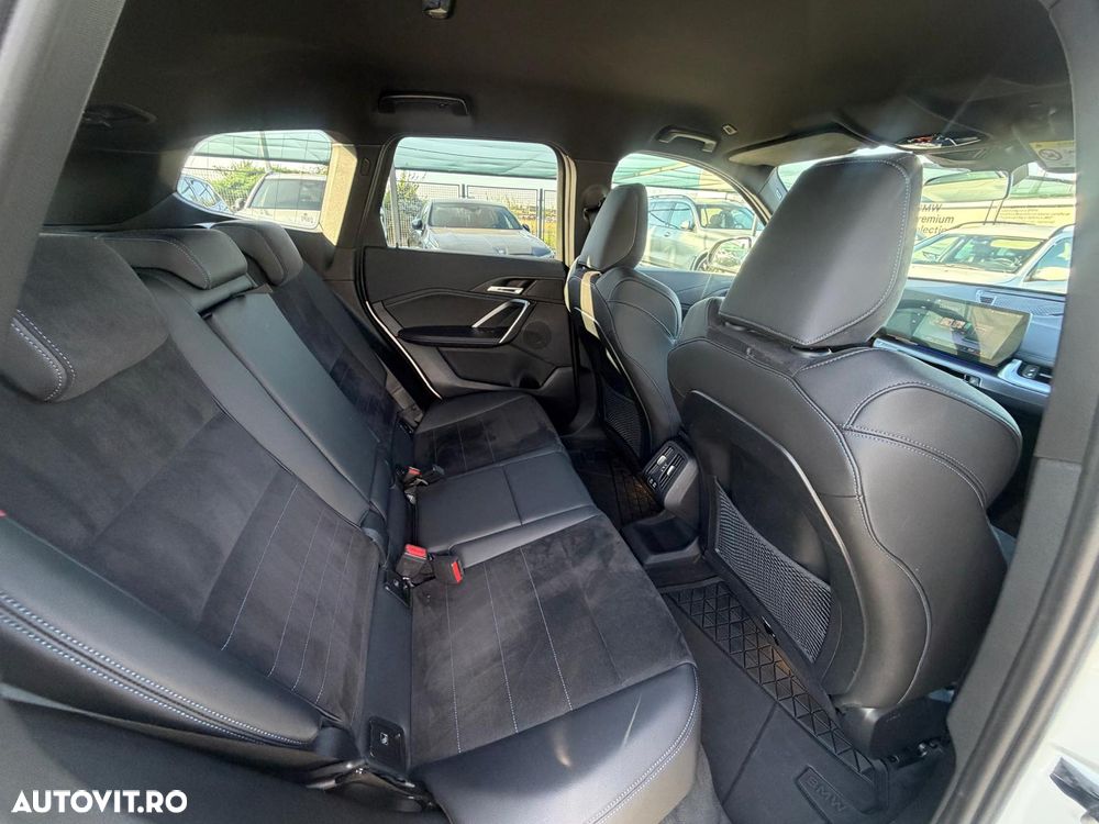 BMW iX1 xDrive30 - 21