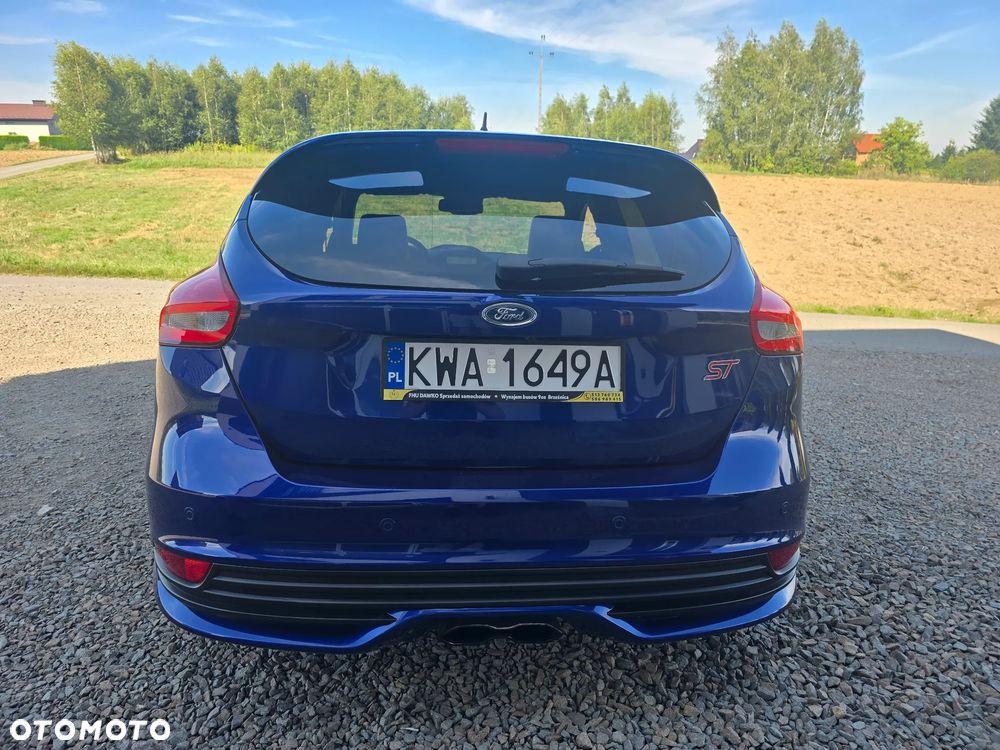 Ford Focus 2.0 EcoBoost ST mit Leder-Sport-Paket - 5