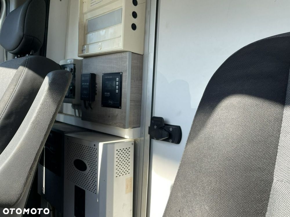 Renault Master - 22