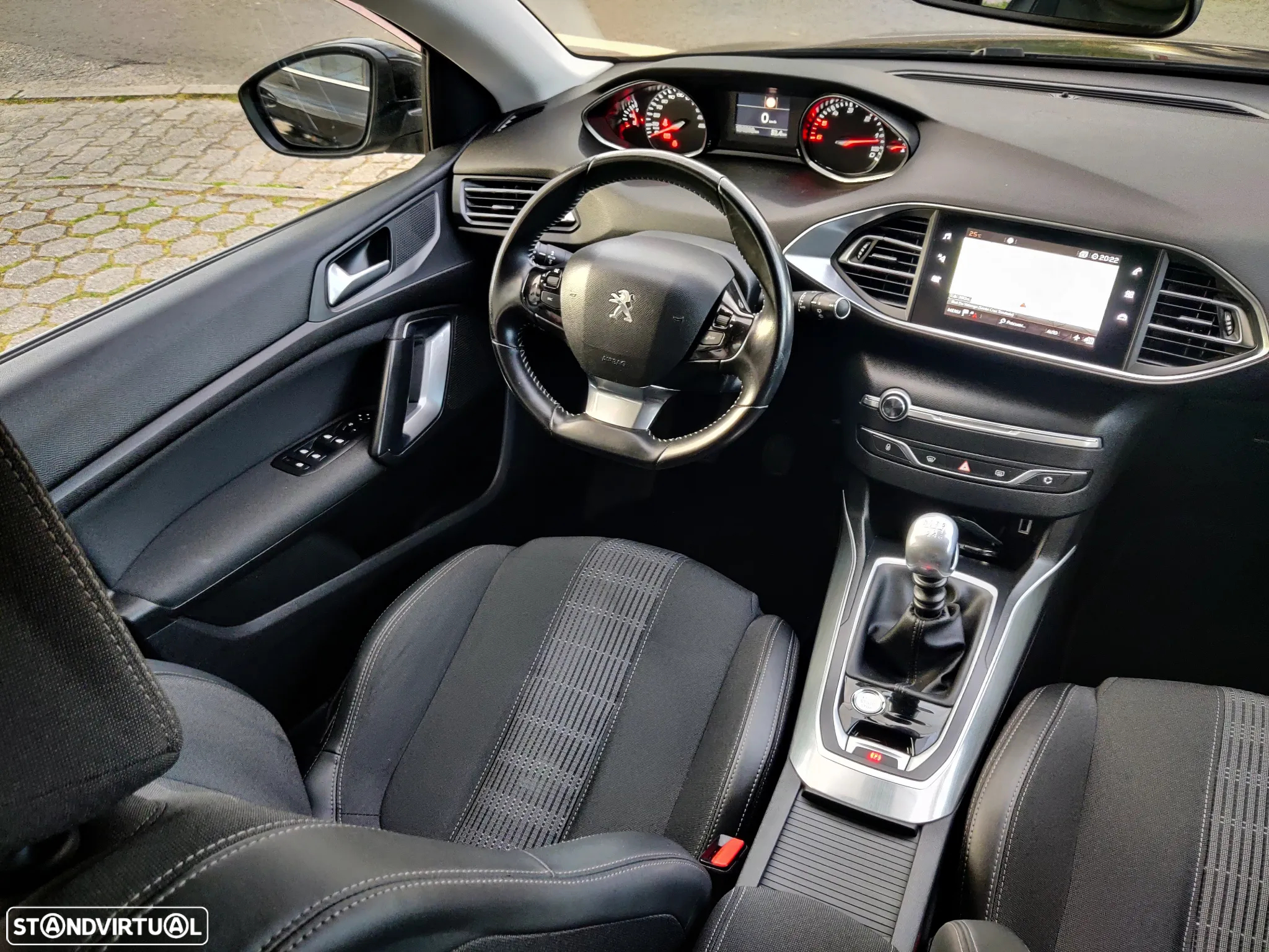 Peugeot 308 1.5 BlueHDi Allure - 18