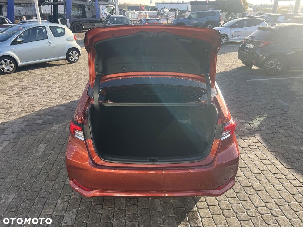 Toyota Corolla 1.8 Hybrid Style - 14