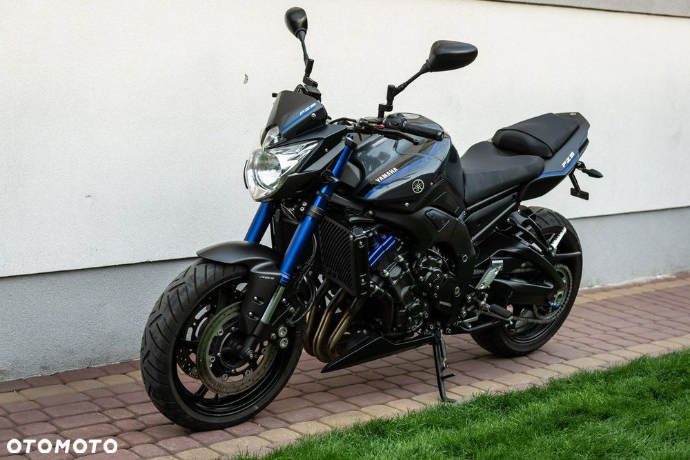 Yamaha FZ - 7