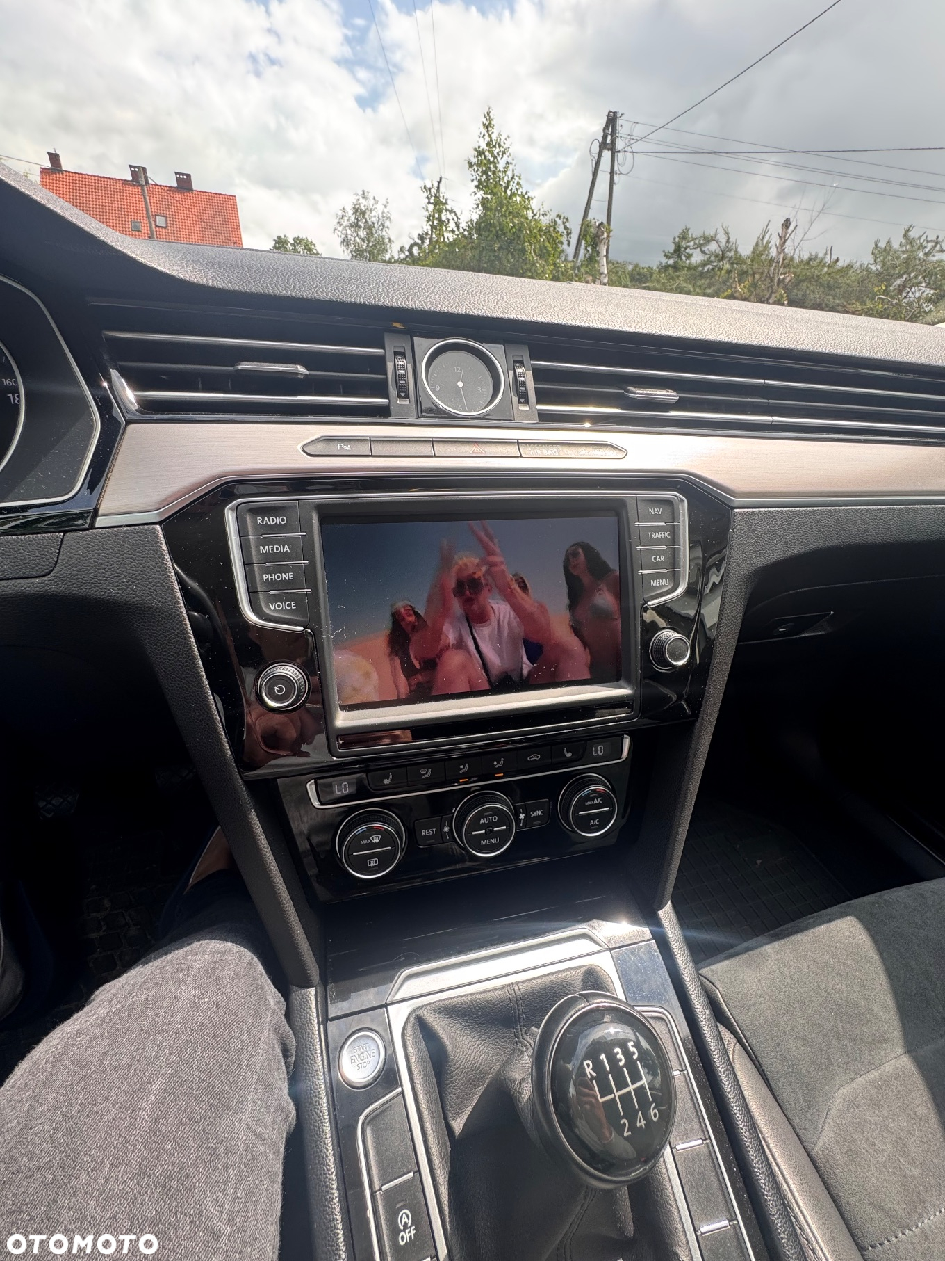Volkswagen Passat - 27