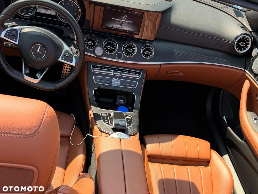 Mercedes-Benz Klasa E 200 4Matic 9G-TRONIC AMG Line - 9