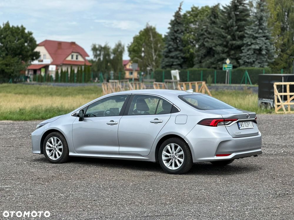 Toyota Corolla - 19