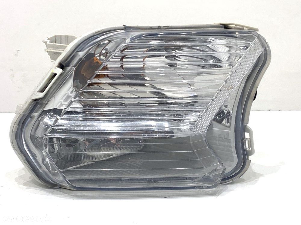 HALOGEN PRAWY PRZÓD  FORD USA ESCAPE III 2012 - 2019 2.0 Ecoboost 179 kW [242 KM] 2017 - 2019 - 1