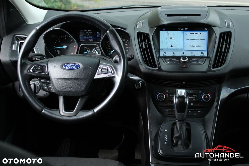 Ford Kuga - 16