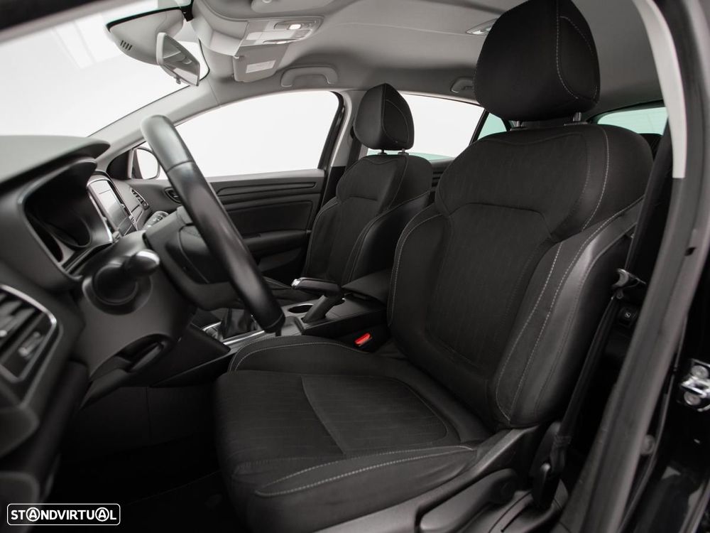 Renault Mégane 1.5 Blue dCi Limited - 7