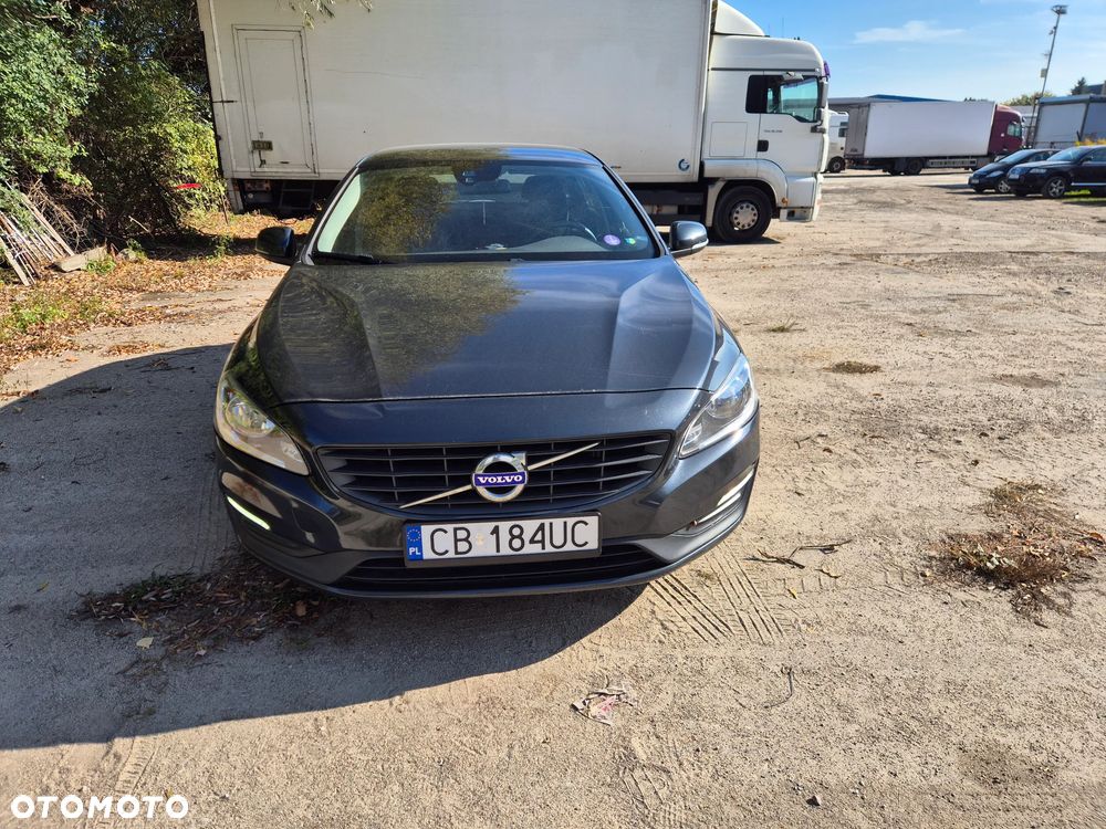 Volvo V60 2018 photo 3